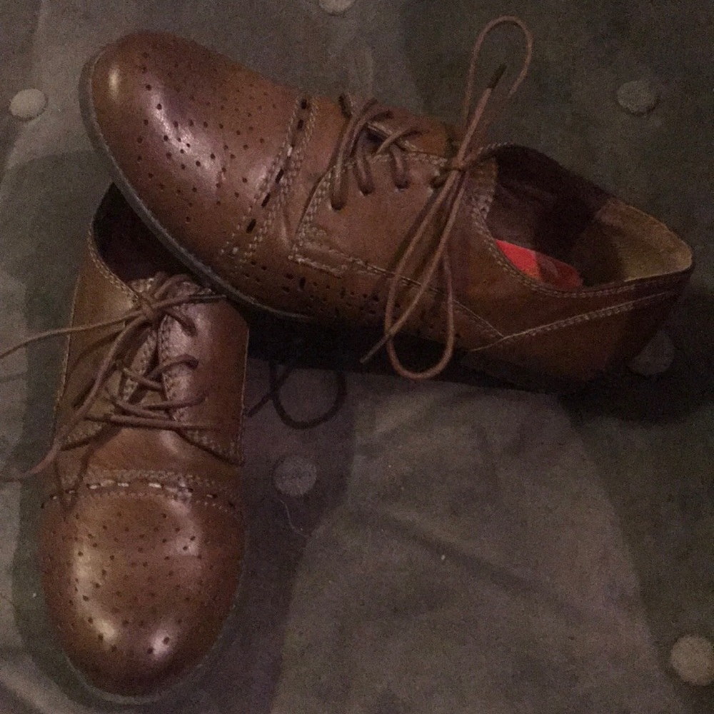 Rocket dog oxfords